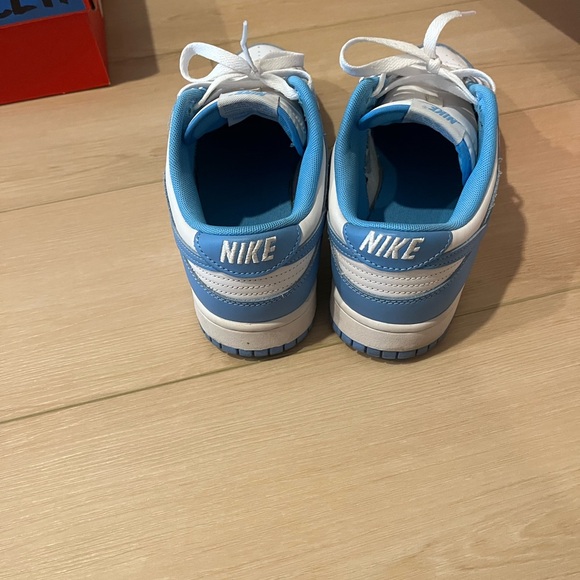 Nike Dunk - Picture 3 of 6